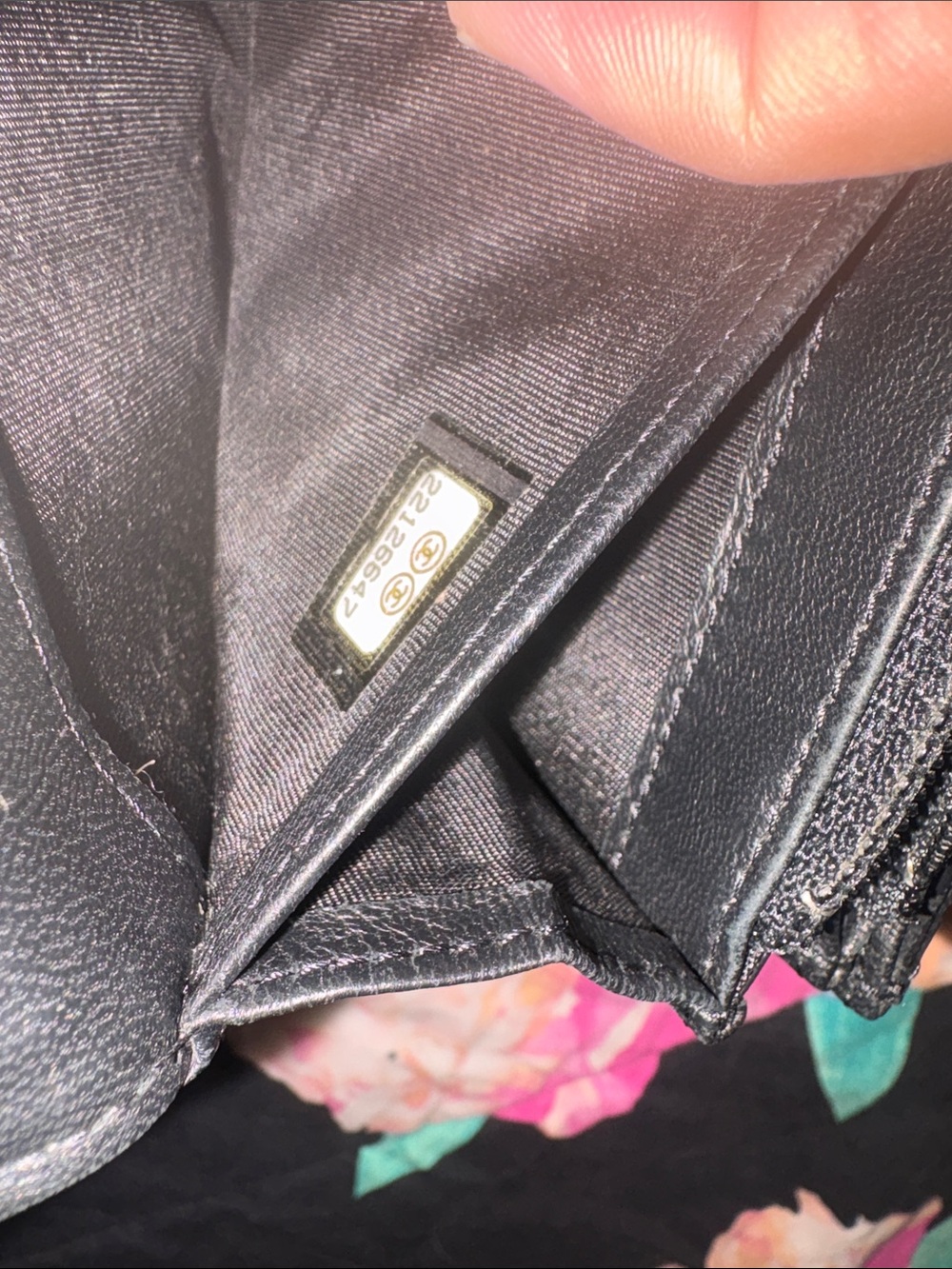 CHANEL Black Quilted Lambskin Leather Wallet - Picture 5 of 10